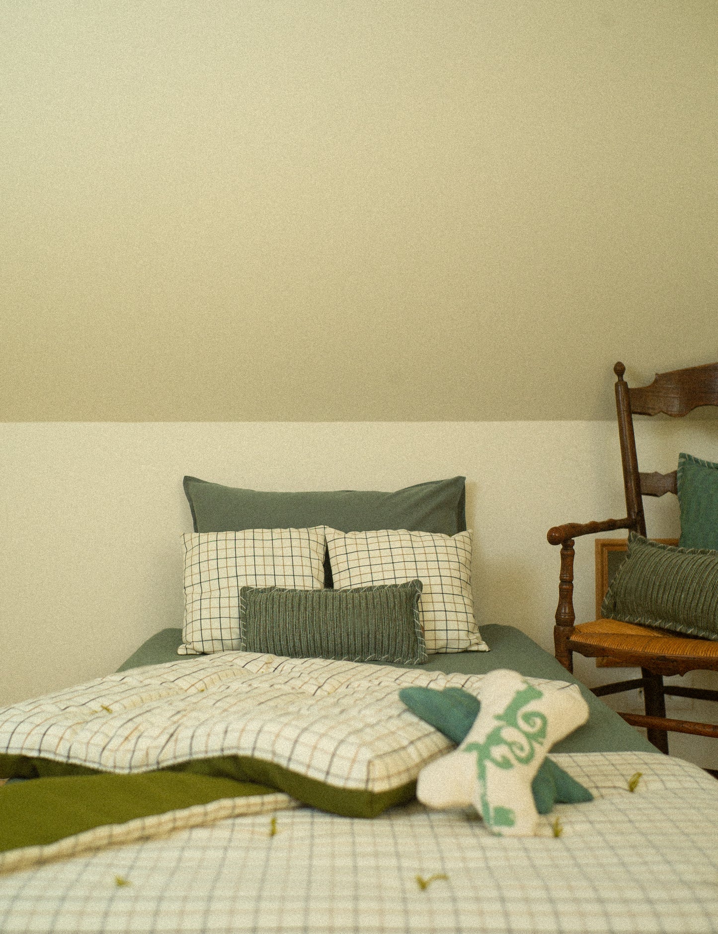 The Orangerie throw - Checked green - Single bed