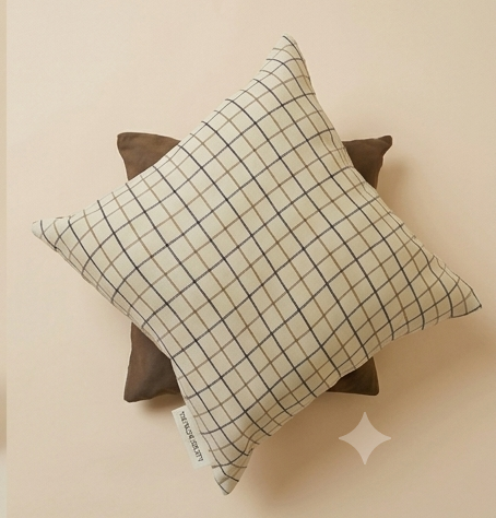 Drawing Room cushion - Checked brown