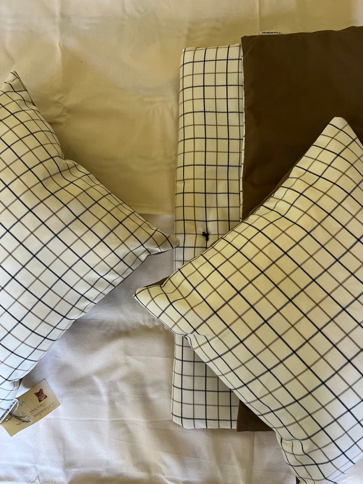 The Orangerie throw - Checked brown - Single bed