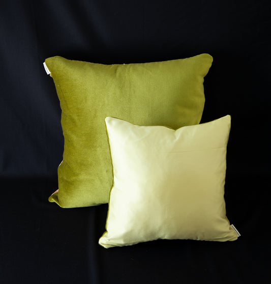The Drawing room cushion - Reversible Green