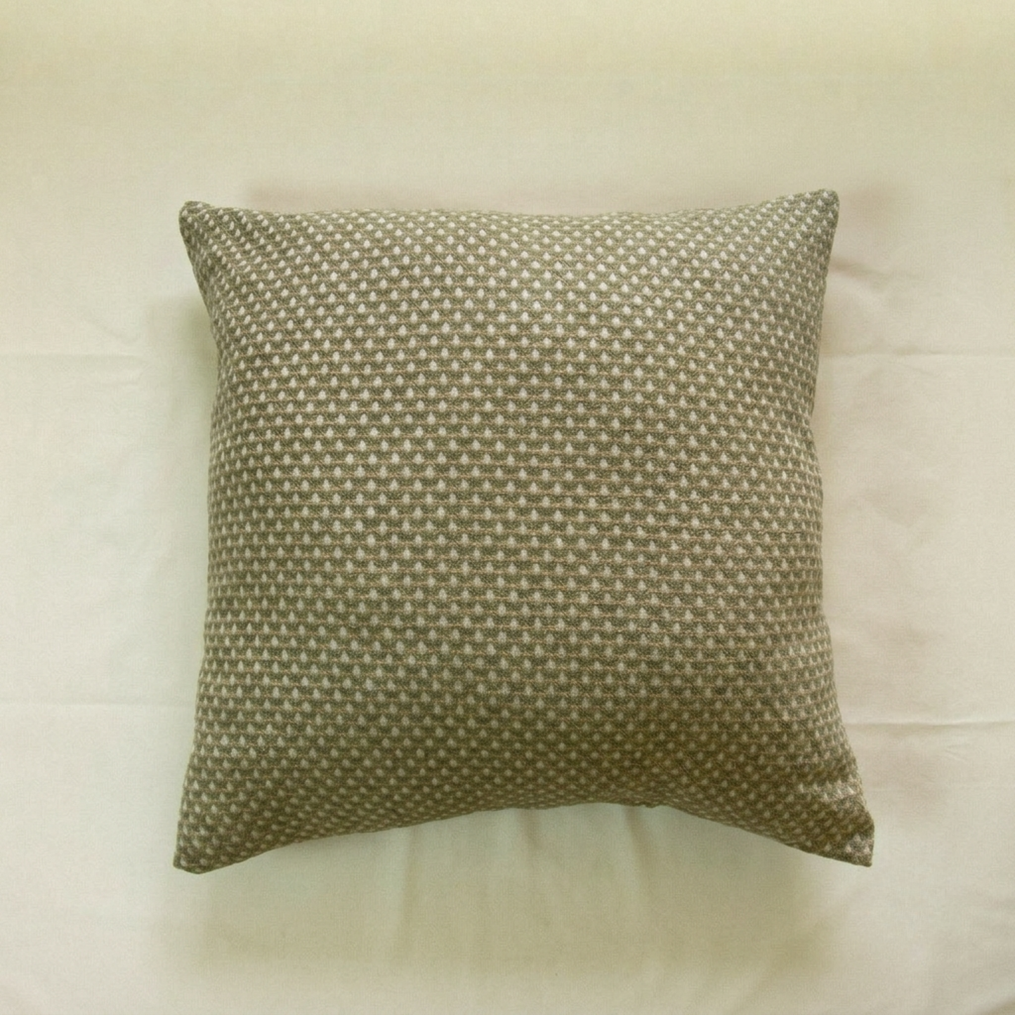 Manor cushion - Green & White geometric pattern